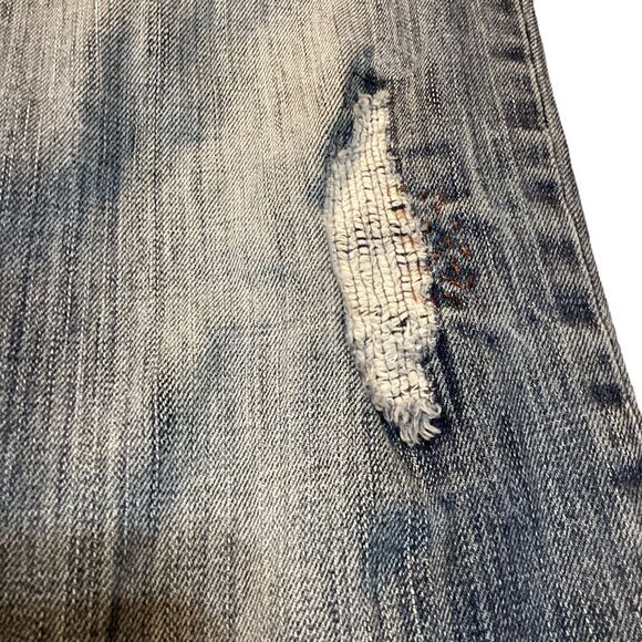 American Eagle AEO Med Wash Embroidered Distressed Stretch Boot Denim Jeans Size - Picture 10 of 12